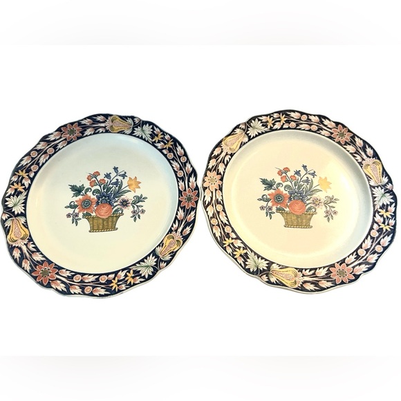 Vintage Wedgwood Etruria Poterat Floral Basket Dinner Plates Set of (4) - Picture 4 of 6